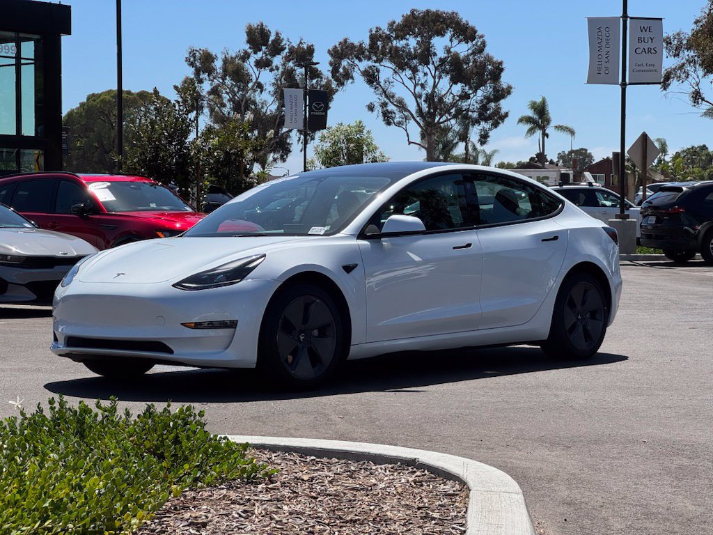 Used 2023 Tesla Model 3 Standard Range RWD image 5