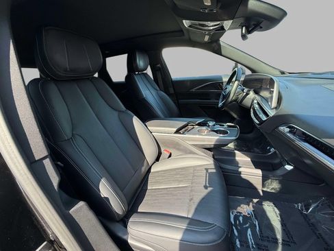 Used 2024 Cadillac Lyriq Sport w/ LPO, Floor Liner Package AWD/4WD image 14