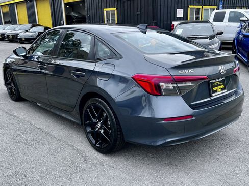 Used 2024 Honda Civic Sport image 8