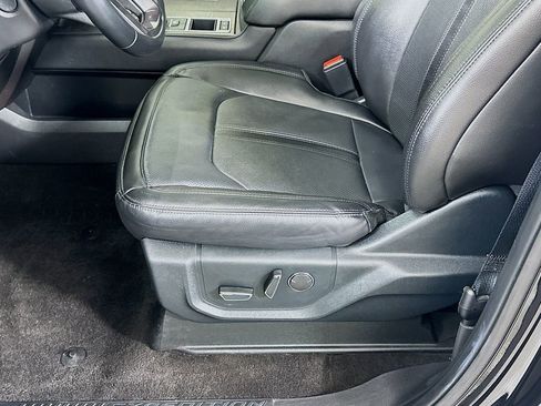 Used 2021 Ford Expedition Max Limited image 20