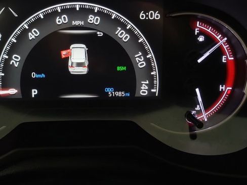 Used 2023 Toyota RAV4 XLE w/ Convenience Package FWD image 2