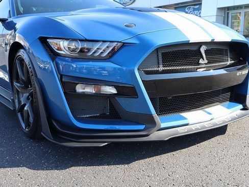Used 2021 Ford Mustang Shelby GT500 w/ Carbon Fiber Track Pack image 21