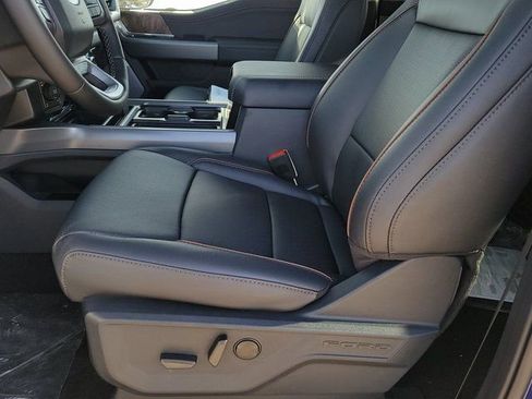 New 2026 Ford F250 Lariat w/ Black Appearance Package image 6