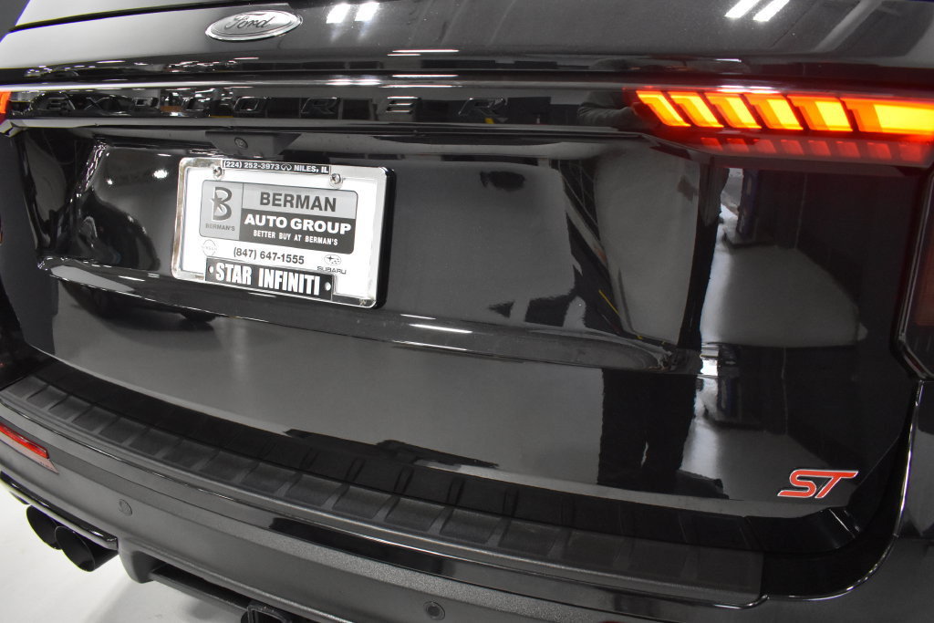 Used 2025 Ford Explorer ST AWD/4WD image 12