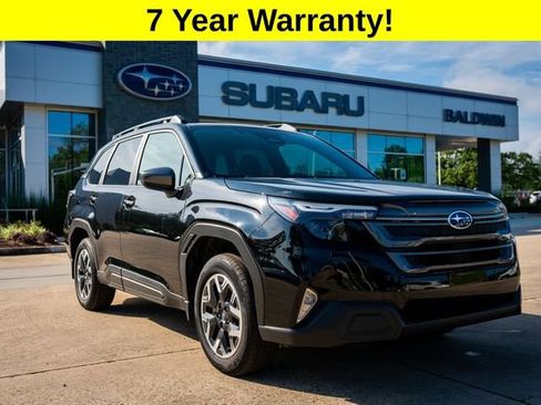 Used 2026 Subaru Forester Premium AWD/4WD image 1