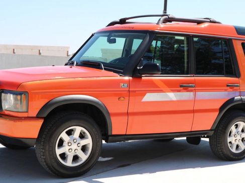 Used 2004 Land Rover Discovery S AWD/4WD image 3