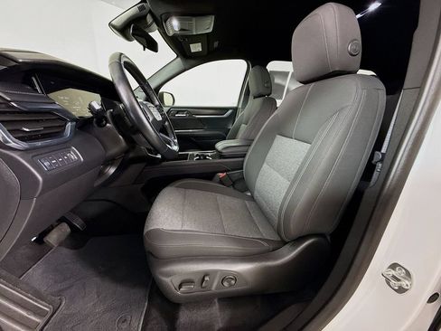 Used 2025 GMC Acadia Elevation AWD/4WD image 25