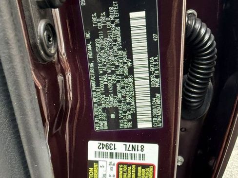 Used 2014 Toyota Sequoia Limited AWD/4WD image 40