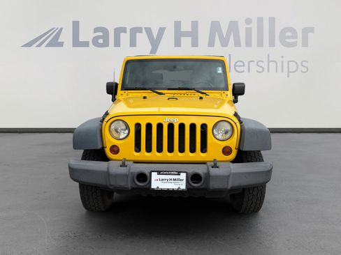 Used 2009 Jeep Wrangler Unlimited X AWD/4WD image 9