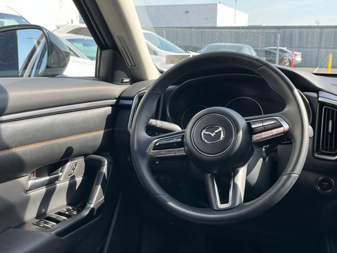 Used 2025 MAZDA CX-50 2.5 Hybrid w/ Premium Plus Pkg AWD/4WD image 29
