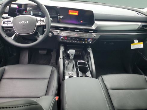 New 2025 Kia Telluride S image 10