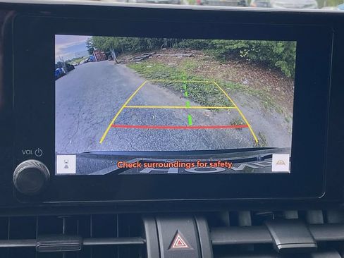 Used 2024 Toyota RAV4 XLE FWD image 26