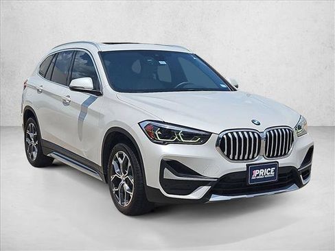 Used 2021 BMW X1 sDrive28i w/ Premium Package FWD image 3