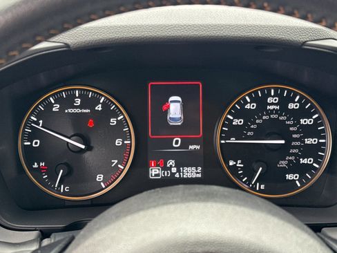 Certified 2024 Subaru Crosstrek 2.5i Wilderness w/ Crosstrek Mirror Package AWD/4WD image 27