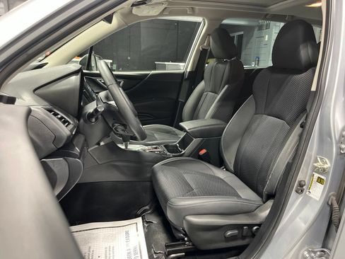 Used 2021 Subaru Forester Premium w/ Popular Package #1 AWD/4WD image 13