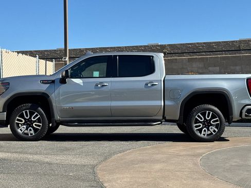 Certified 2023 GMC Sierra 1500 AT4 w/ AT4 Premium Package AWD/4WD image 7