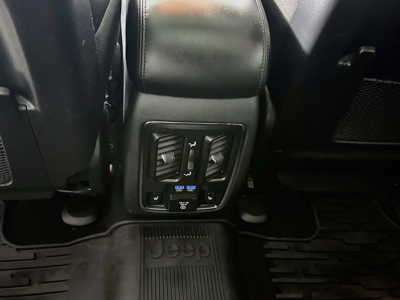 Used 2020 Jeep Grand Cherokee Limited w/ Luxury Group II AWD/4WD image 25
