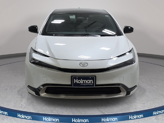 Certified 2024 Toyota Prius Prime FWD image 2