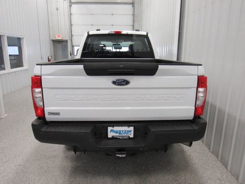 Used 2022 Ford F250 XL w/ Power Equipment Group image 12