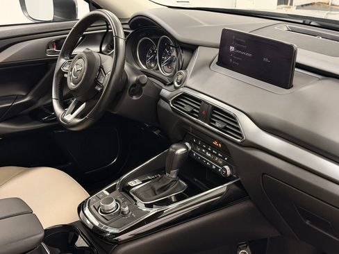Used 2022 MAZDA CX-9 Touring Plus AWD/4WD image 10