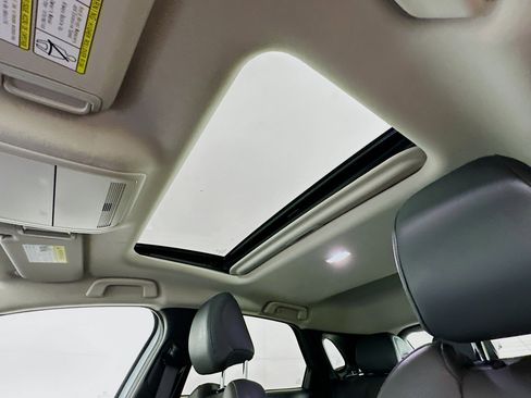 Used 2021 MAZDA CX-30 FWD 2.5 S w/ Premium Package image 26