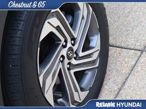 Certified 2023 Hyundai Santa Fe SEL w/ Premium Package FWD image 42