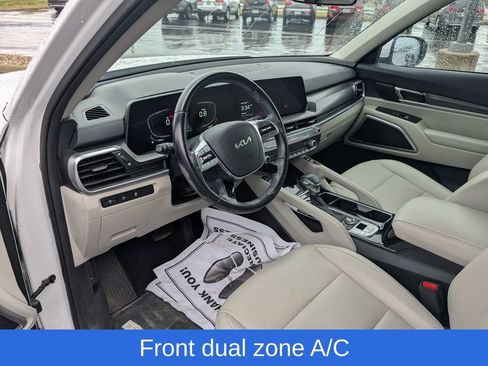 Used 2023 Kia Telluride S w/ S Sunroof Package image 13