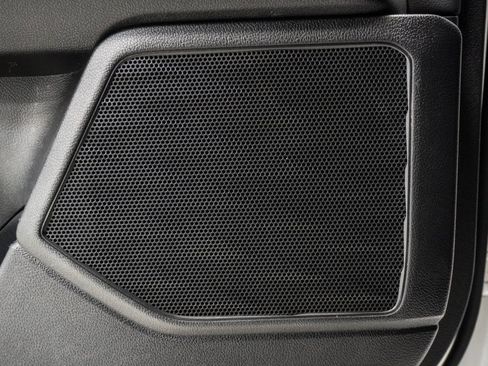 Used 2020 Lexus UX 200 image 19