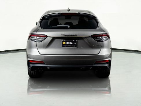 Used 2022 Maserati Levante Modena image 25