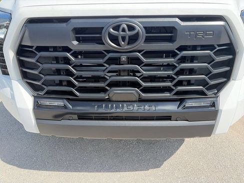 Used 2026 Toyota Tundra Limited w/ TRD Off-Road Package AWD/4WD image 37