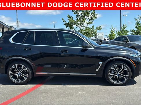 Used 2024 BMW X5 xDrive40i w/ Premium Package AWD/4WD image 6