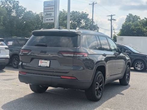 New 2026 Jeep Grand Cherokee L 2WD image 3