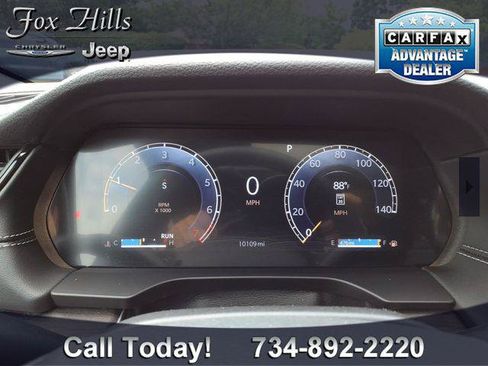 Certified 2026 Jeep Grand Cherokee Limited AWD/4WD image 17