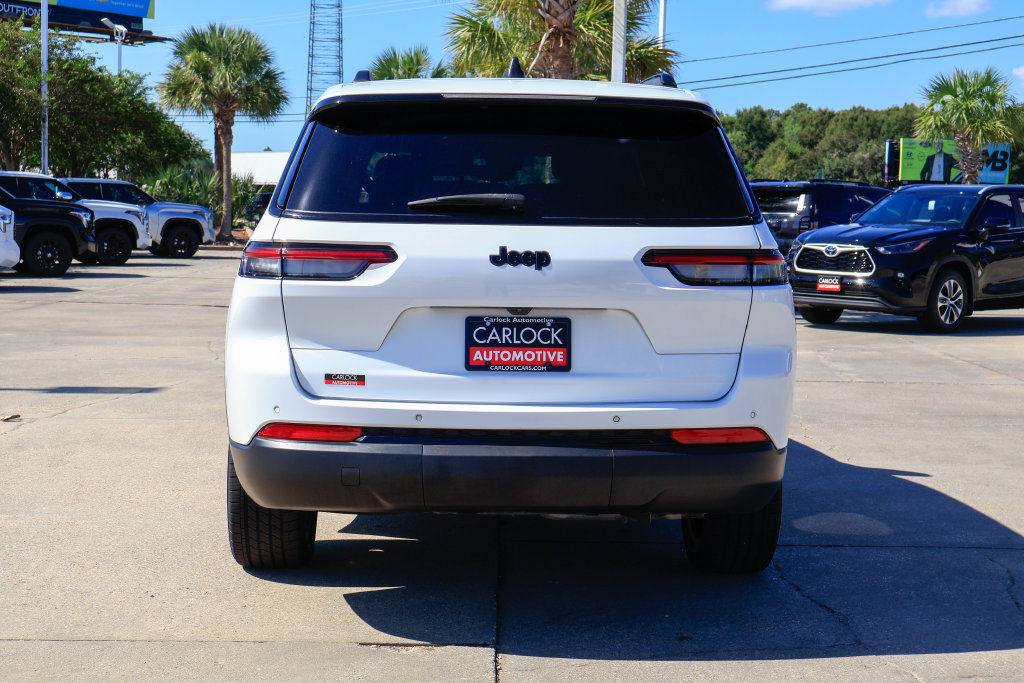 Used 2023 Jeep Grand Cherokee L Laredo RWD image 24