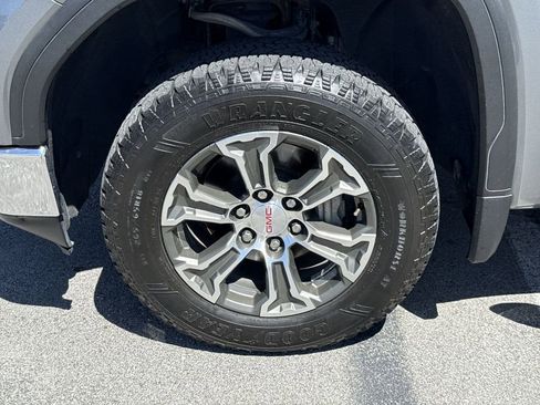 Used 2021 GMC Sierra 1500 SLE AWD/4WD image 10