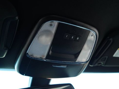Used 2018 Dodge Charger R/T Scat Pack RWD image 12