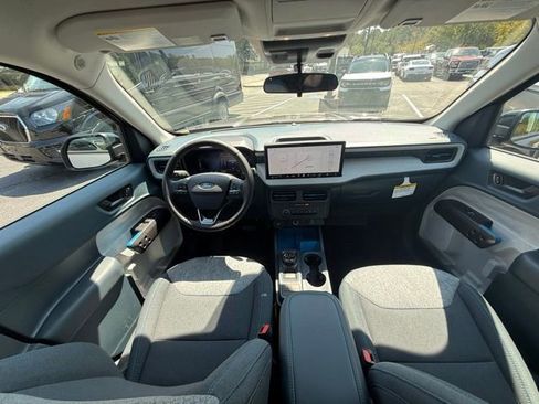 New 2025 Ford Maverick XLT w/ XLT Luxury Package image 10