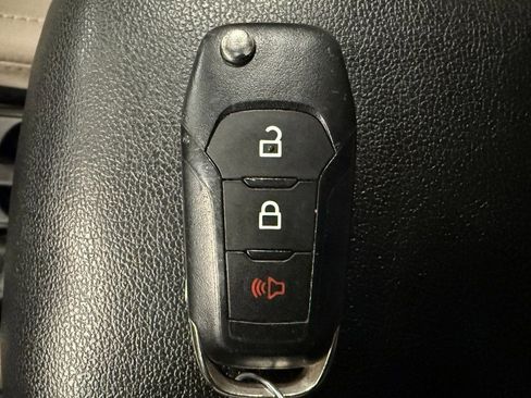 Used 2021 Ford EcoSport S image 17