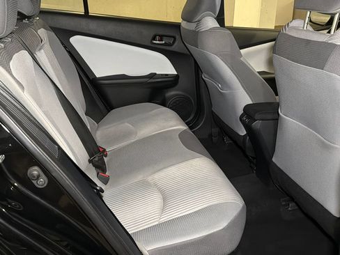 Used 2022 Toyota Prius Prime LE FWD image 10
