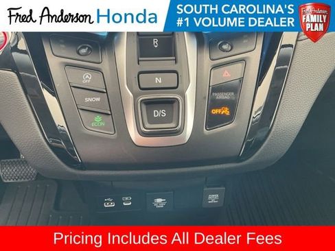 New 2026 Honda Odyssey Touring image 14