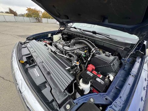 Used 2016 Nissan Titan SL image 44