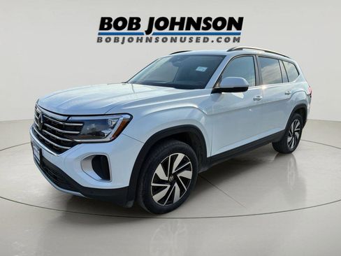 Used 2024 Volkswagen Atlas SE AWD/4WD image 7