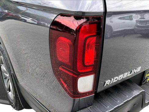 Used 2022 Honda Ridgeline RTL-E image 23