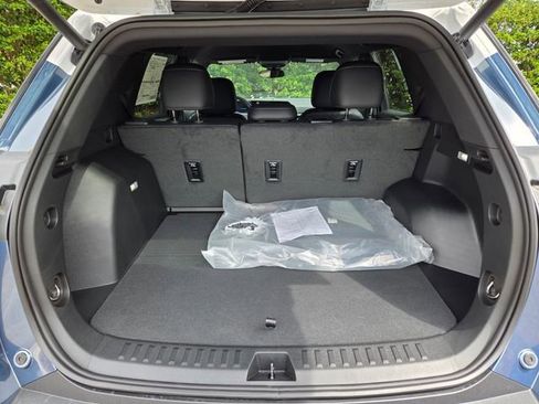 New 2026 Chevrolet Equinox LT w/ Convenience Package II image 22