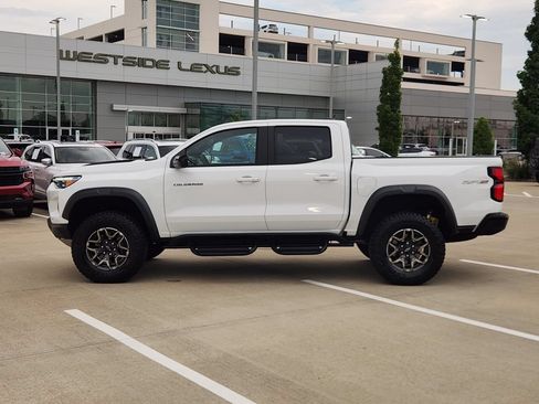 Used 2023 Chevrolet Colorado ZR2 AWD/4WD image 4