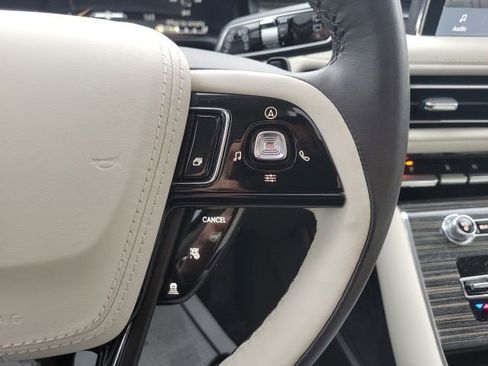 Certified 2024 Lincoln Aviator Black Label w/ Jet Package image 32