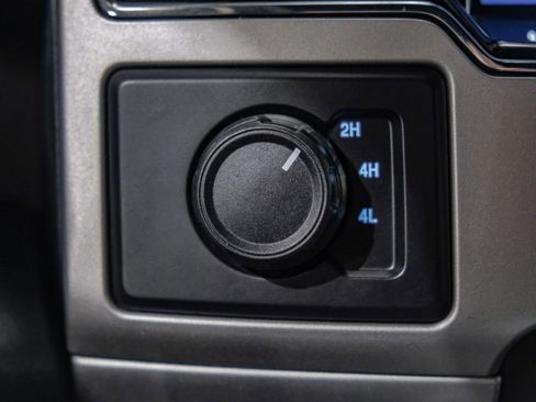 Used 2022 Ford F250 Lariat w/ Lariat Ultimate Package image 28