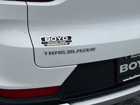 New 2026 Chevrolet TrailBlazer LT image 29