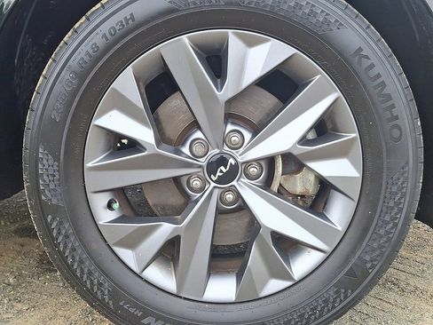 Certified 2023 Kia Sportage SX AWD/4WD image 8