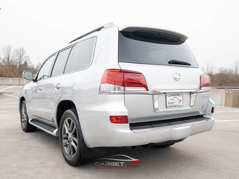 Used 2014 Lexus LX 570 4WD image 5